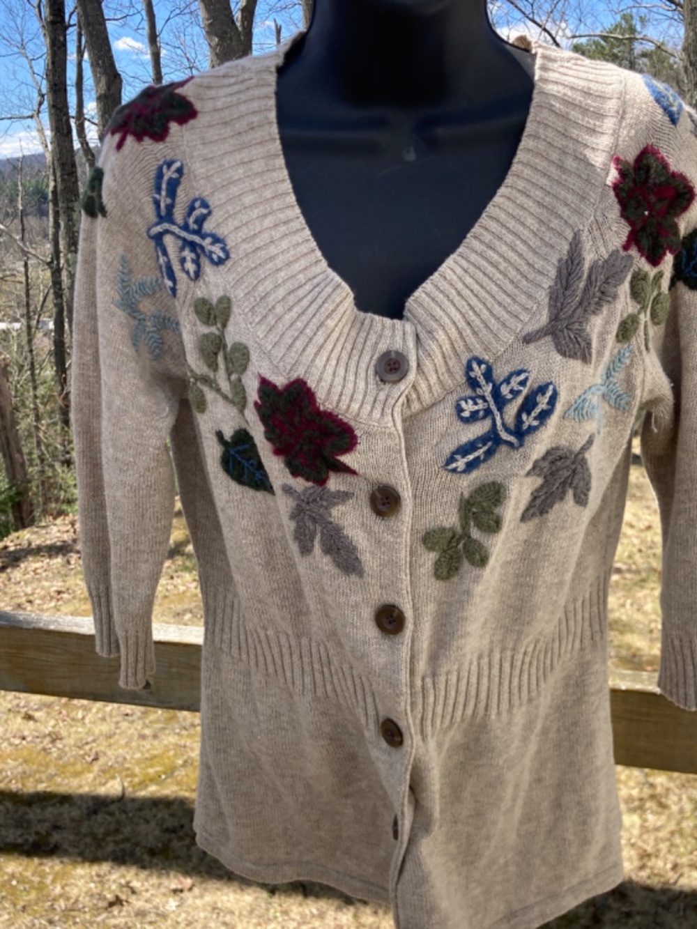Vintage Eddie Bauer  Merino Wool & Cotton Embroidered Cardigan / M